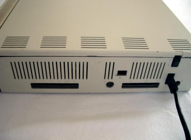 IBM PC jr (3).JPG
